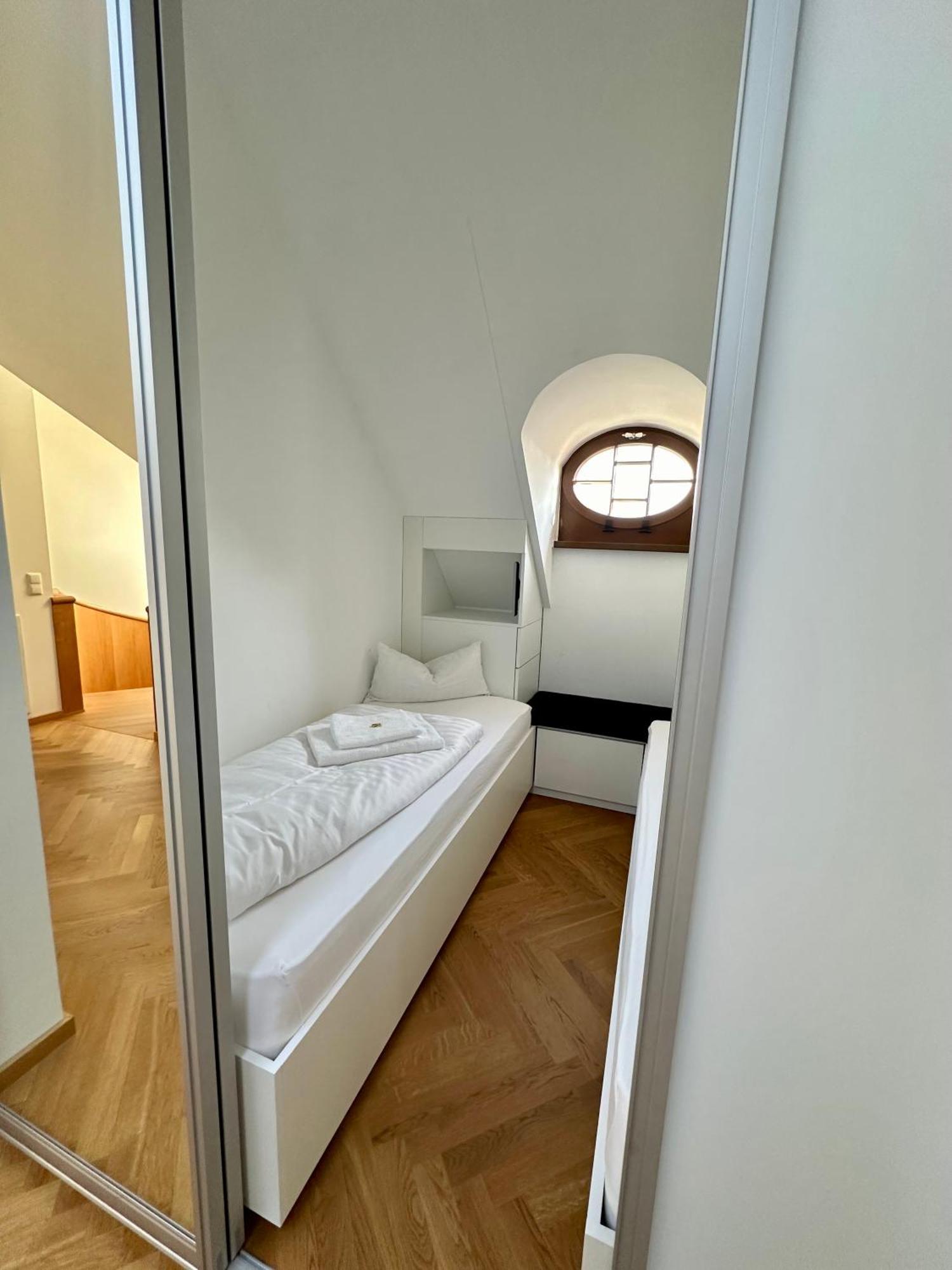 Luxus Suite Mit Einmaligem Blick Auf Die Frauenkirche Dresden Ngoại thất bức ảnh