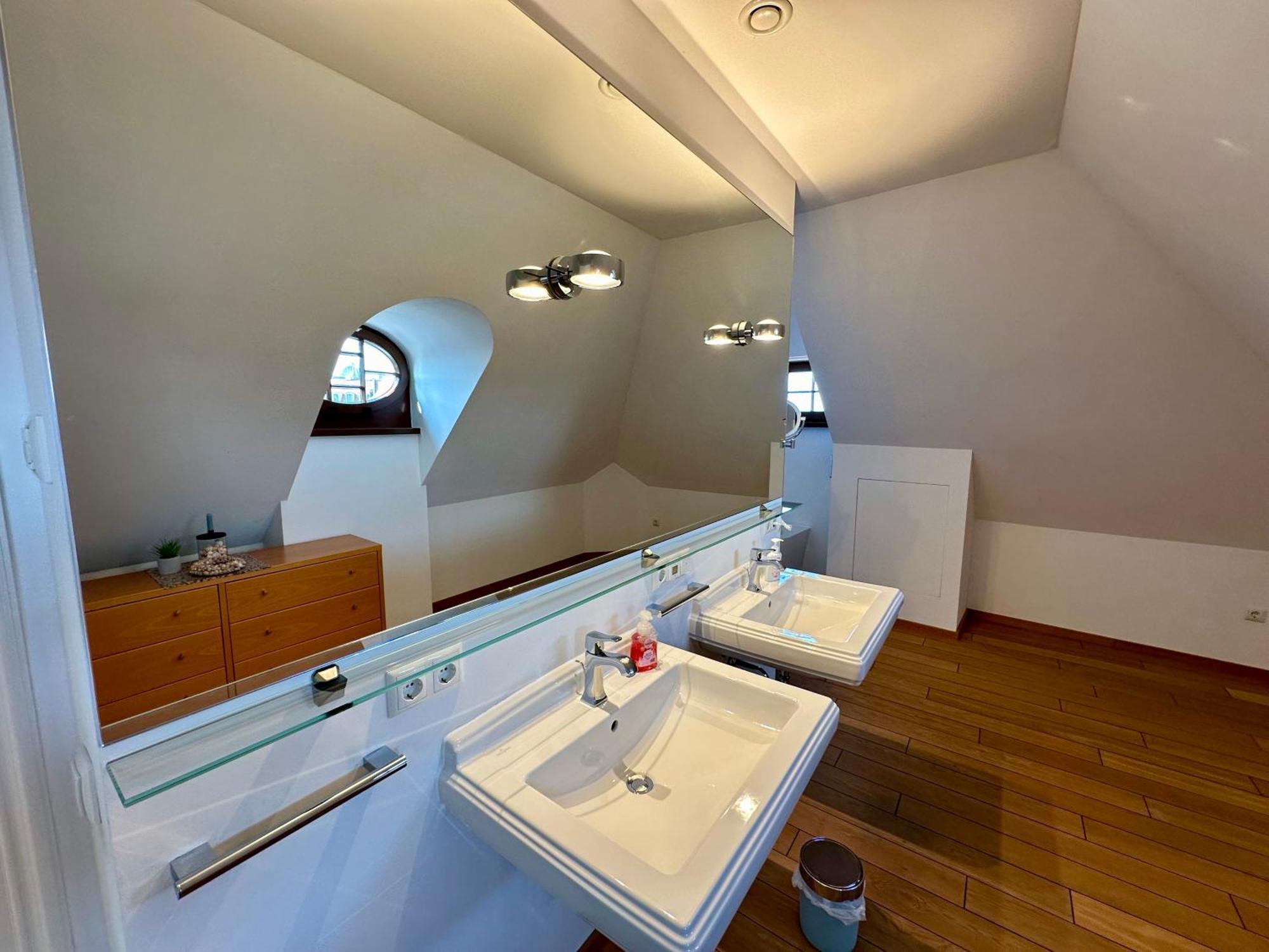 Luxus Suite Mit Einmaligem Blick Auf Die Frauenkirche Dresden Ngoại thất bức ảnh
