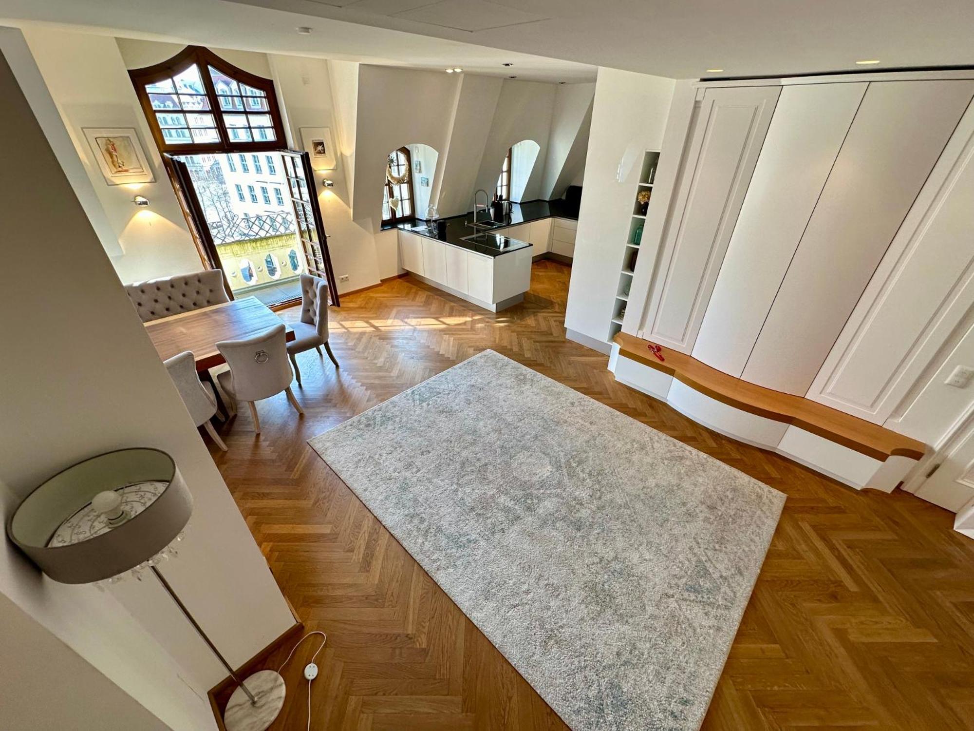 Luxus Suite Mit Einmaligem Blick Auf Die Frauenkirche Dresden Ngoại thất bức ảnh